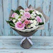Букет цветов из:  Герберы, Альстромерии и Хризантемы в Жирновске