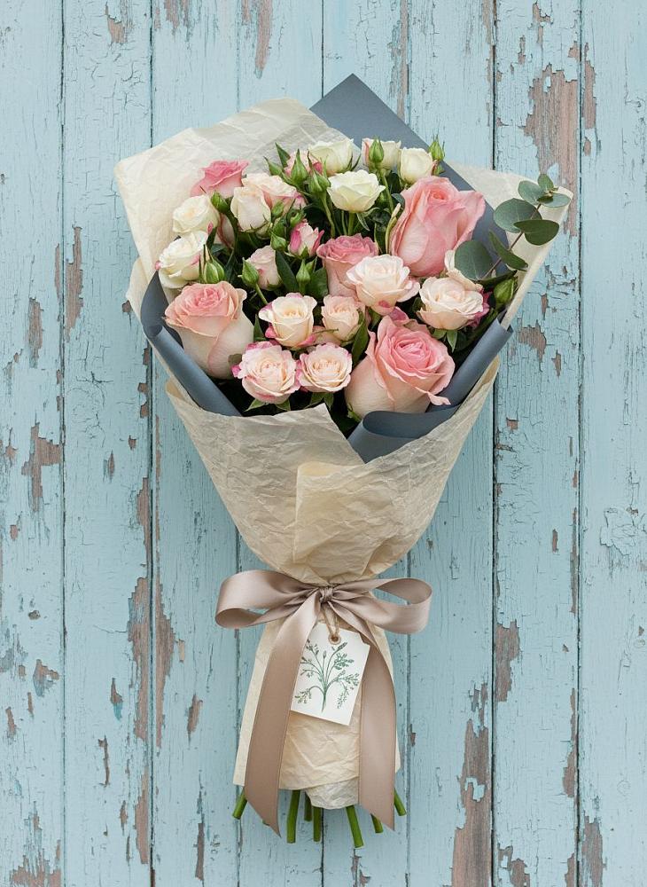 Букет цветов из: Розы в Жирновске