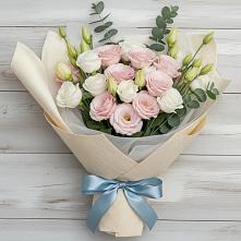 Букет цветов из:  Лизиантусы #REPLACE_PRED# Жирновске