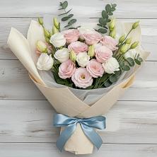 Букет цветов из:  Лизиантусы в Жирновске