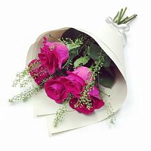 Букет цветов из:  Розы в Жирновске