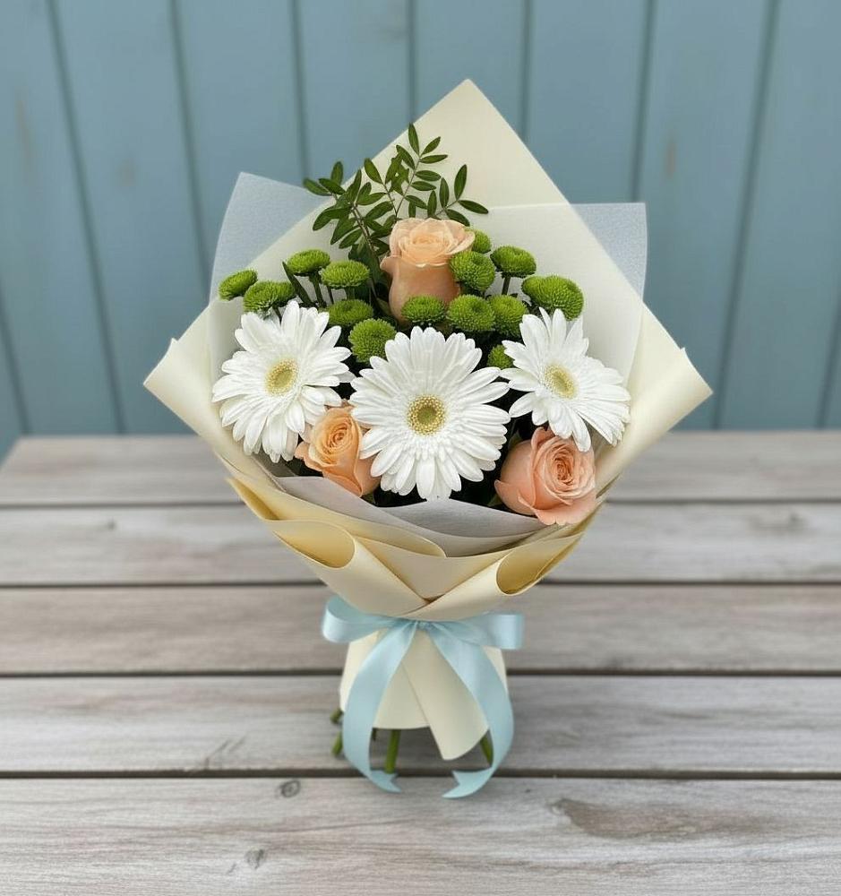 Букет цветов из: Герберы, Розы и Хризантемы в Жирновске