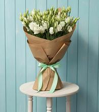 Букет цветов из:  Лизиантусы в Жирновске