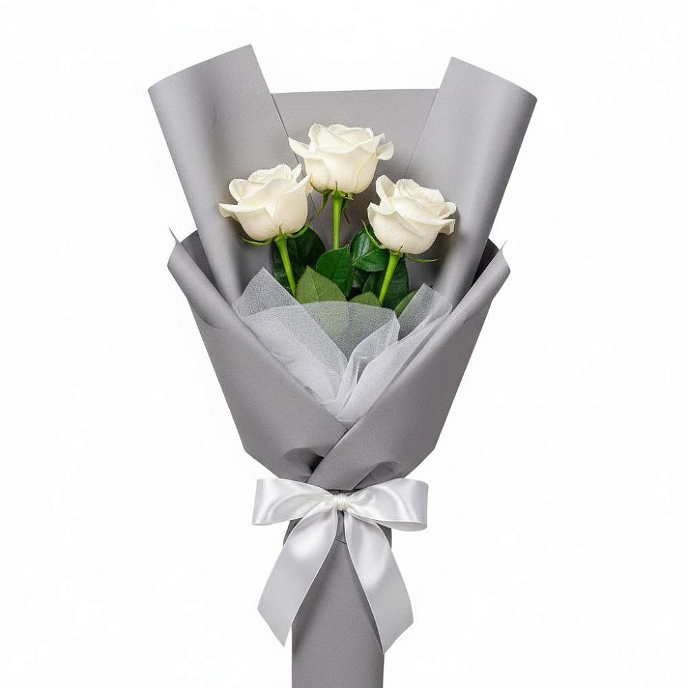 Букет 3 белые розы в Жирновске
