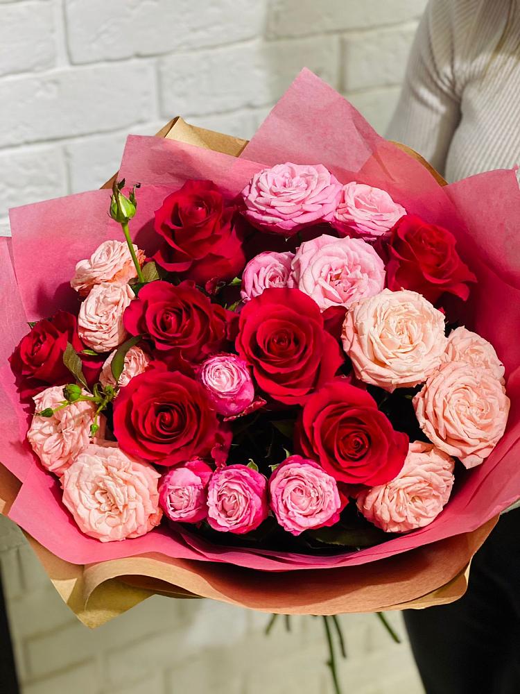 Букет цветов из: Розы в Жирновске