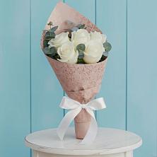 Букет цветов из:  Розы в Жирновске