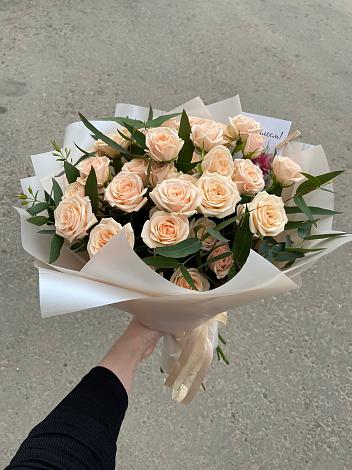 Букет Кремовые розы Латте в Жирновске