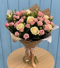 Букет цветов из:  Розы в Жирновске