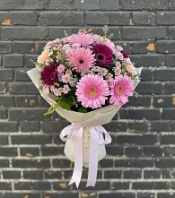 Букет цветов из:  Герберы и Хризантемы в Жирновске