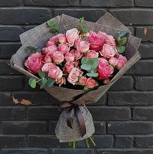 Букет цветов из:  Розы #REPLACE_PRED# Жирновске